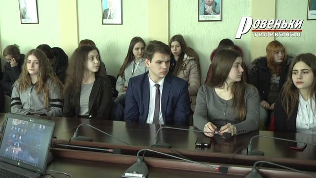 Ровеньковская молодежь обсудила вопросы образования и православия. смотреть онлайн