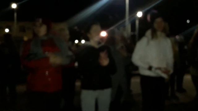 Флешмоб на вокзале Туапсе смотреть онлайн