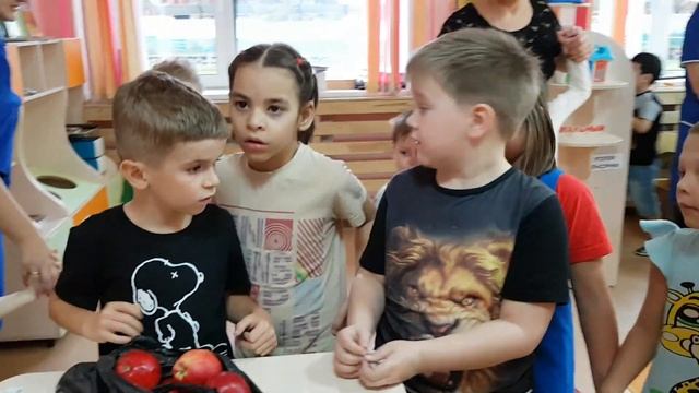 ПРЕСВЯТАЯ БОГОРОДИЦА, СПАСИ НАС. смотреть онлайн