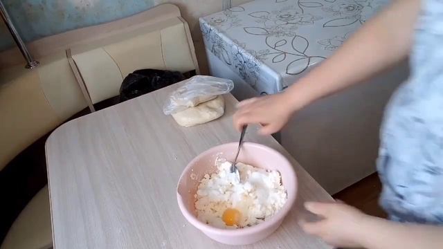 Заготовка сырников, вареников. Стряпою вареники с творогом ? смотреть онлайн