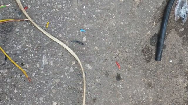 Прицеп КРЕПЫШЬ.Уроды порезали провода на прицепе, восстанавливаю по схеме. смотреть онлайн