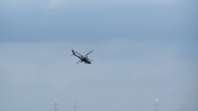 Giant RC Turbine Helicopter Apache AH-64 D Longbow 23Kg 2,5m , JetPower Messe 2014 *HD* смотреть онлайн