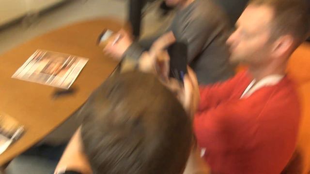 Så snabb är nya Iphone 5 - Kamera & Bild jämför med Iphone 4 och 4s смотреть онлайн