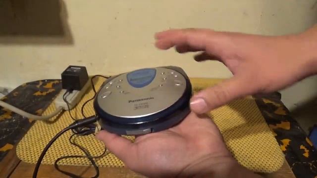 Reproductor CD Panasonic con Radio SL-SV500 (01) смотреть онлайн