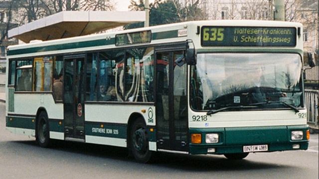 Автобусное предприятие Stadtwerke Bonn GmbH 2-я колонна 9201-9235. Бонн, Германия смотреть онлайн