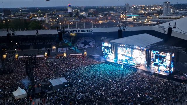 sam fender - play god , St james Park, newcastle 9.6.23 смотреть онлайн
