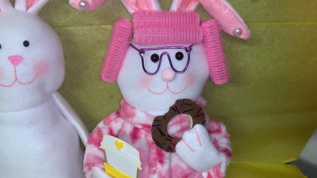 #dollar #tree #dollartree #bunny my version of the DT altered bunny all dress down! смотреть онлайн