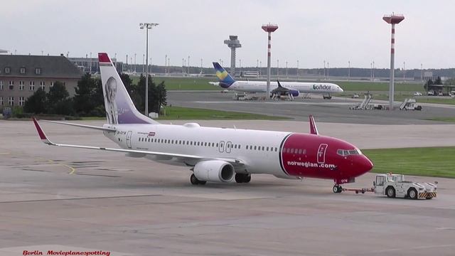 Norwegian Air Shuttle Boeing 737-8JP LN-DYW landing and takeoff at Berlin Schönefeld airport смотреть онлайн