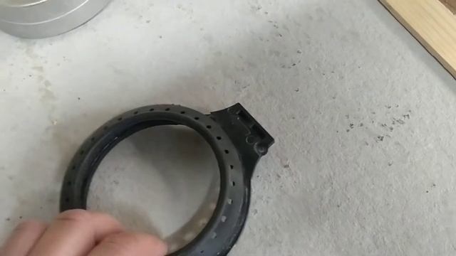 DeWalt D26410 sander baseplate & brake assembly replacement смотреть онлайн