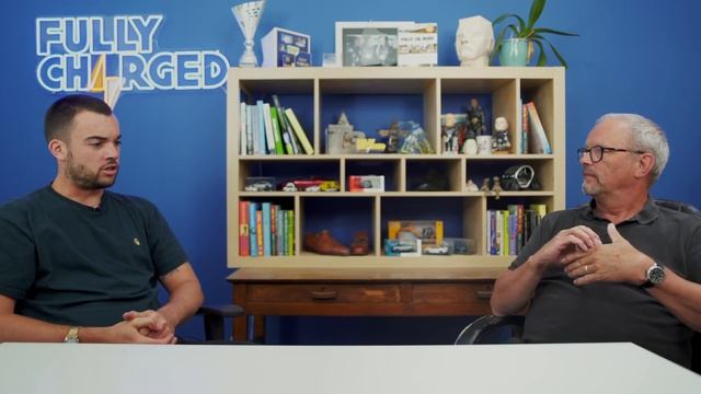 TESLA PLAID, Vertical Aerospace & Flying Ferry | FULLY CHARGED NEWS смотреть онлайн