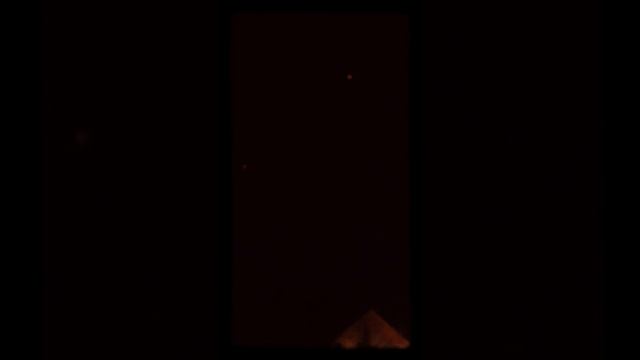UFO sighting? New Year’s Eve 2018 11:04 pm. montelimar, France смотреть онлайн