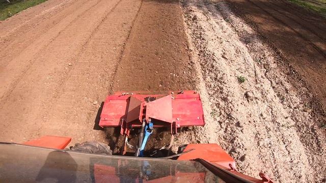 Трактор т-25 и почвофреза 1GQN-140 УСИЛЕННАЯ