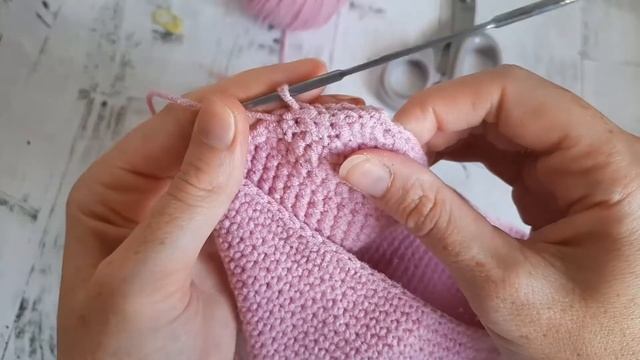 Обвязка шапочки крючком смотреть онлайн