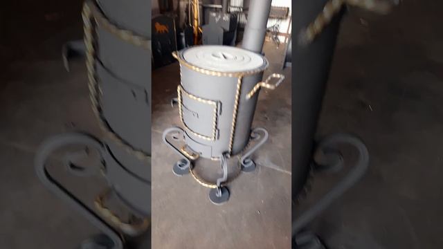 Садовая печь для казана. Печь из трубы ф377мм. смотреть онлайн