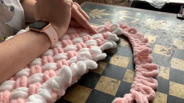 Вязание плюшевого пледа из Alize Puffy (Часть 1) смотреть онлайн