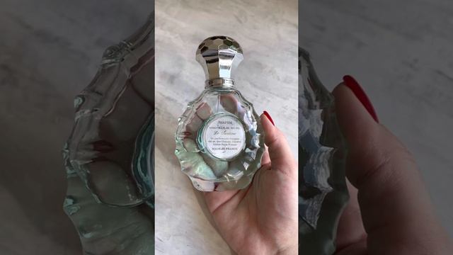 Обзор Le Fantome 12 Parfumeurs Francais смотреть онлайн