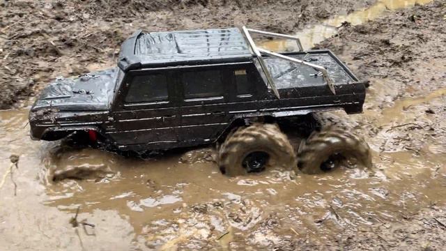 TRX-6 Mercedes-Benz G63 AMG 6x6+Long Arm Lift-Kit+ JConcepts Fling-King 2.6.RC4WD Mudslinger XL 2. смотреть онлайн