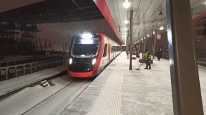 Сильный снег в Москве электропоезд ЭГ2Тв «Иволга» Лобня-Одинцово электричка в сильную метель