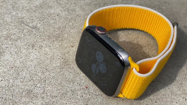 Sunflower Sport Loop - Apple Watch Band смотреть онлайн