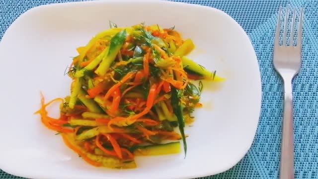 Салат с соевым соусом или овощной салат в корейском стиле ??? смотреть онлайн
