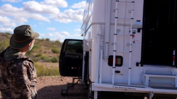 SELF RELIANCE ON THE ROAD | A TOUR OF SHAWN JAMES’ OVERLAND  TRUCK