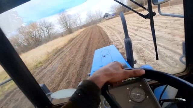 Тяжелая Дисковка Земли Трактором Мтз 80.1. смотреть онлайн