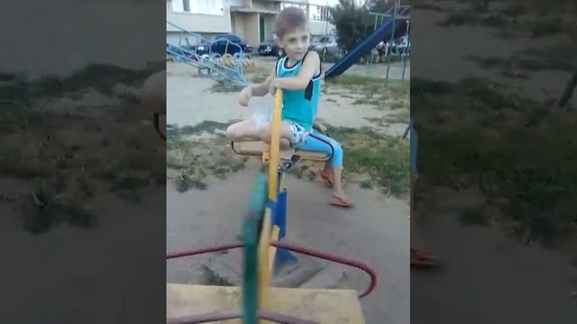 ЯНАНА ЖОПА