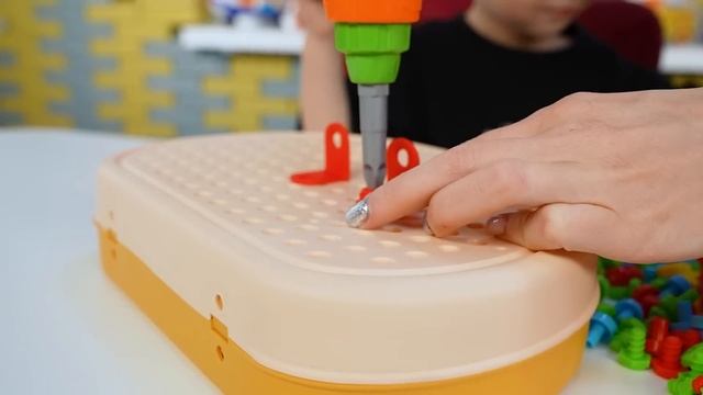 Медведь, Дядя Федор, котенок Котэ и набор мастера