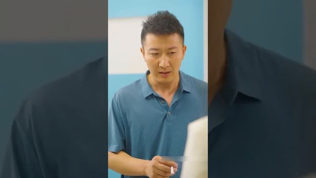 【FULL】她當了他5年見不得光的情人，卻終究抵不過白月光的一聲寶貝，她遞上一紙辭呈想要結束這段荒唐的關係，總裁卻後悔了，瘋狂挽留灰姑娘！#短劇 #甜寵 #總裁灰姑娘 смотреть онлайн