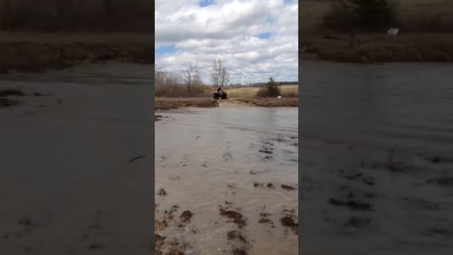 2019 Polaris Highlifter 850 water play смотреть онлайн