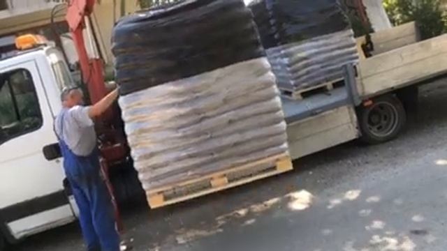 Кран HMF L 2000 T-1 смотреть онлайн