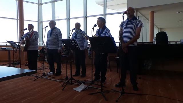 Port Sunlight Sea Dogs sing 'Good-bye, FareThee Well'. смотреть онлайн