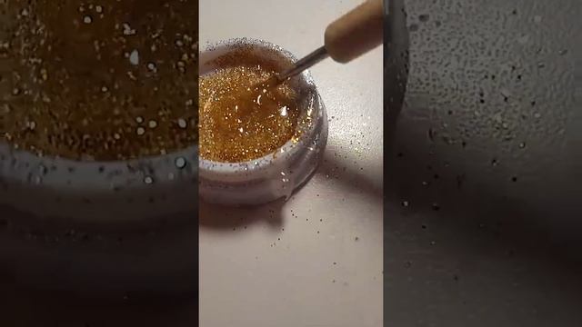 Как сделать матовый топ с блестками для маникюра смотреть онлайн