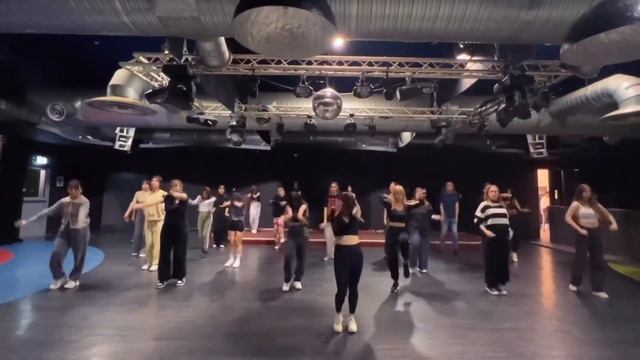 Dance Tutorial - Shut Down by Blackpink смотреть онлайн