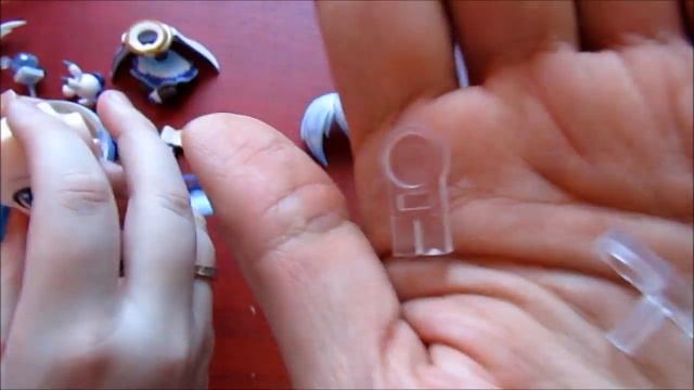 Figure Review: Magical Snow Miku Nendoroid No. 380 смотреть онлайн