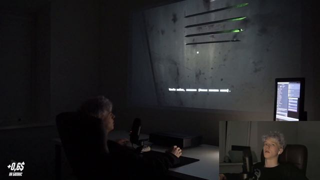 ХОРРОР НА ПРОЕКТОРЕ?! ПАРАДЕИЧ ИГРАЕТ В OUTLAST НА СТРИМЕ! смотреть онлайн