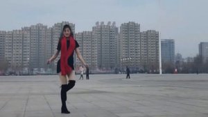 Цин Цин исполнила танец с энтузиазмом и энергией| Мир