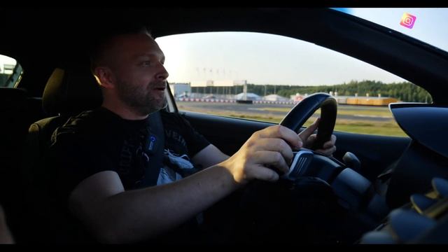 Seat Ibiza Cupra тестдрайв на треке смотреть онлайн