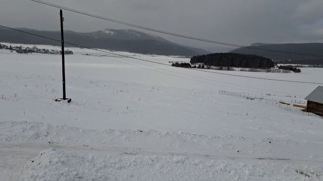 Видео № 1062. Деревенская зарисовка. Отдыхаем на даче, дышим свежим воздухом и релаксируем... смотреть онлайн