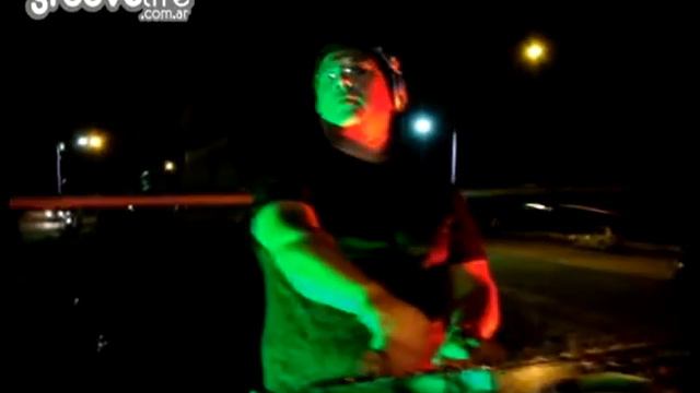 Gordi Gremes @ Sarmiento Summer Groove 13-02-2011 смотреть онлайн