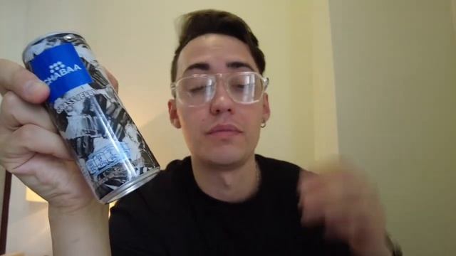 Вьетнам. Еда. Пробую СНЭКИ из супермаркета и свежие фрукты.