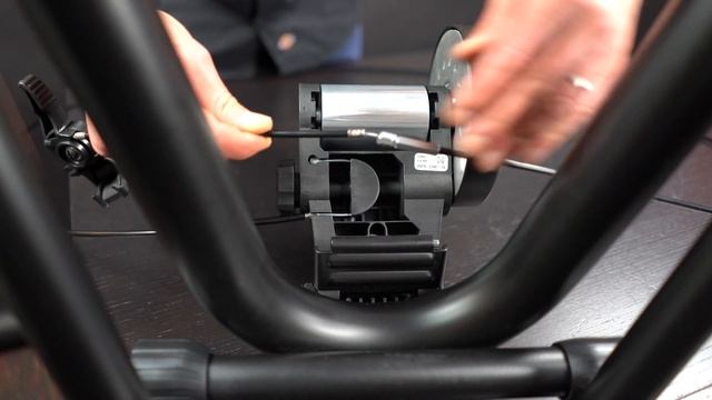 Saris Mag+ Bike Trainer Unboxing, Assembly & Install смотреть онлайн