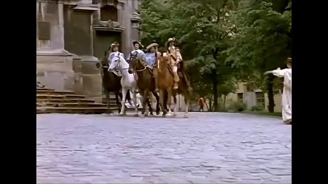 ПАРА ПАРА ПАРАДУЕМСЯ ! смотреть онлайн