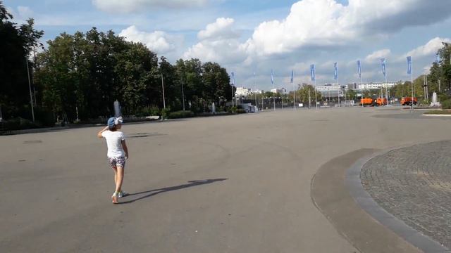 Москва. Лужники. Фонтаны смотреть онлайн