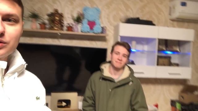 КАКОЙ ПК У ХОЛДИКА?! СОБРАЛ НОВЫЙ ПК ДЛЯ БУДУЩЕЙ СТУДИИ! смотреть онлайн