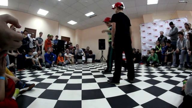 BREAKING BEG 2x2 - ??? VS ??? - 4QUARTERS & FDS ANNIVERSARY 5 смотреть онлайн