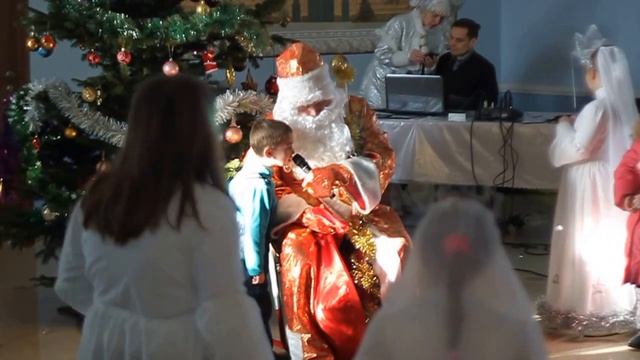 2017 01 08 06 Рождественский утренник - стихотворения детей смотреть онлайн