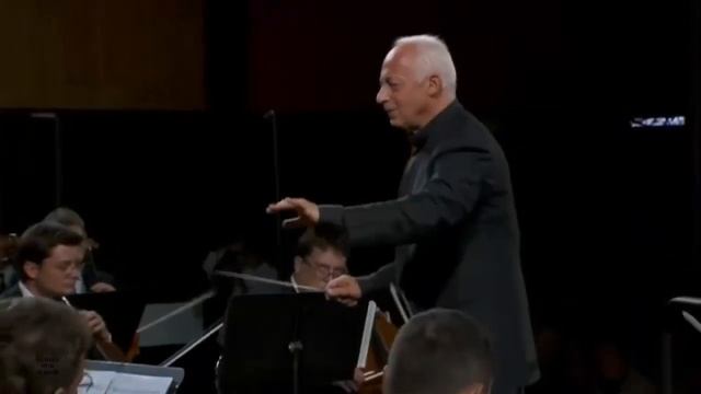 Владимир Спиваков и Виртуозы Москвы Астор Пьяццола Либертанго смотреть онлайн