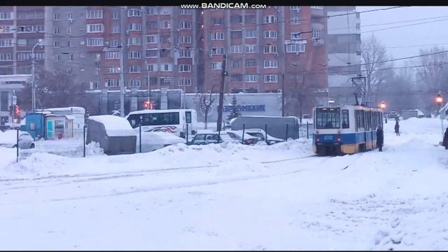 Уфа разворотное кольцо. Уфимский трамвай и 3 метровые сугробы .7 января 2022 Рождество. Зелёная рощ смотреть онлайн