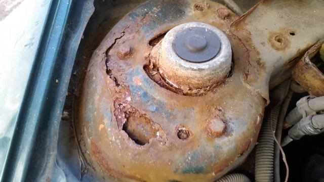 Фиат Brava за 17000руб с новыми лонжеронами или за 15 без них. смотреть онлайн